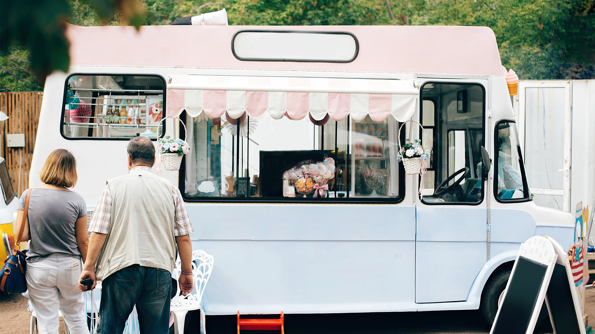 Food Trucks: The Secret Sauce to Boost Your Business