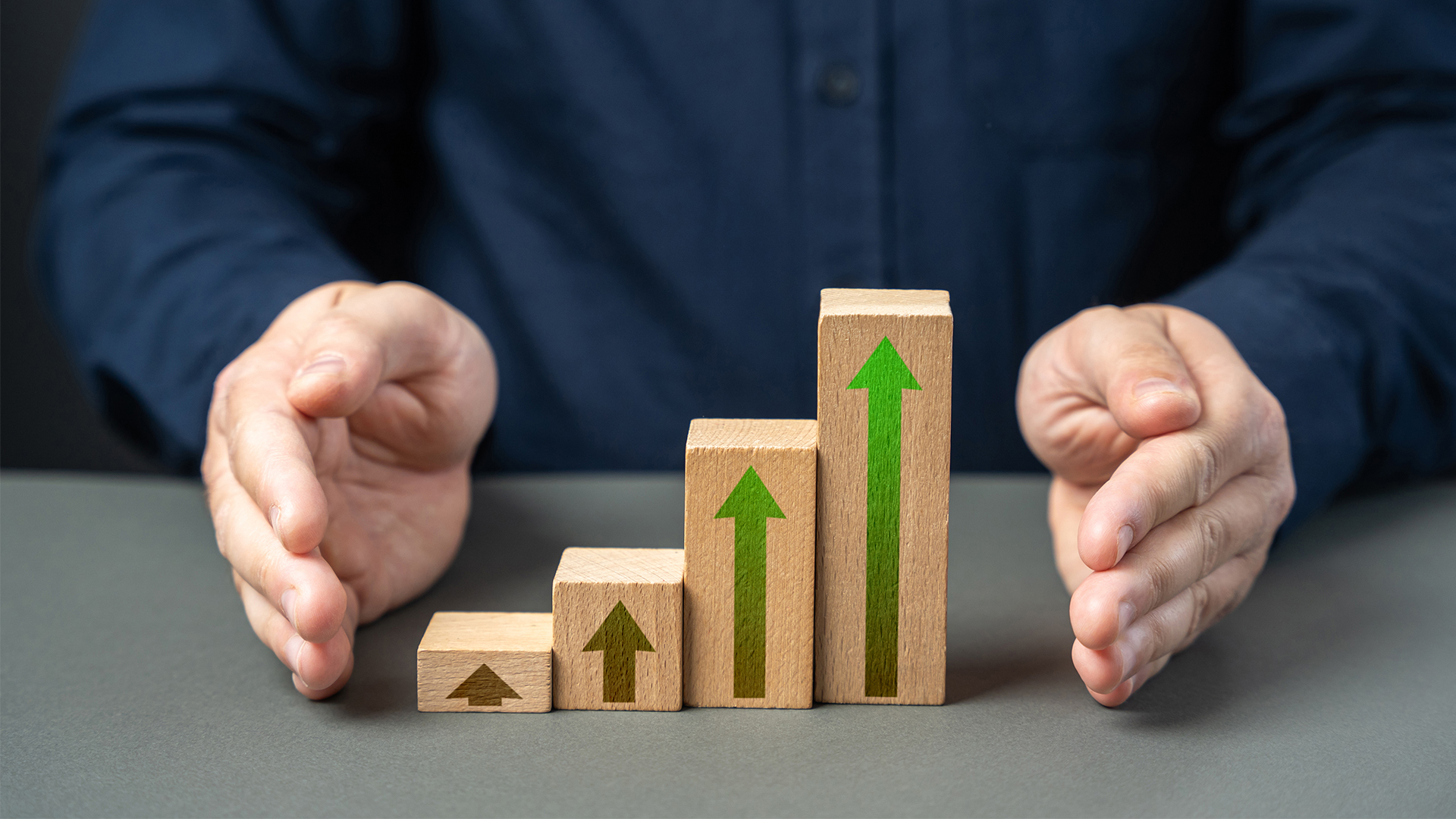 Hack to Grow Your Business 6x Faster (And Avoid the $300,000 Mistake)