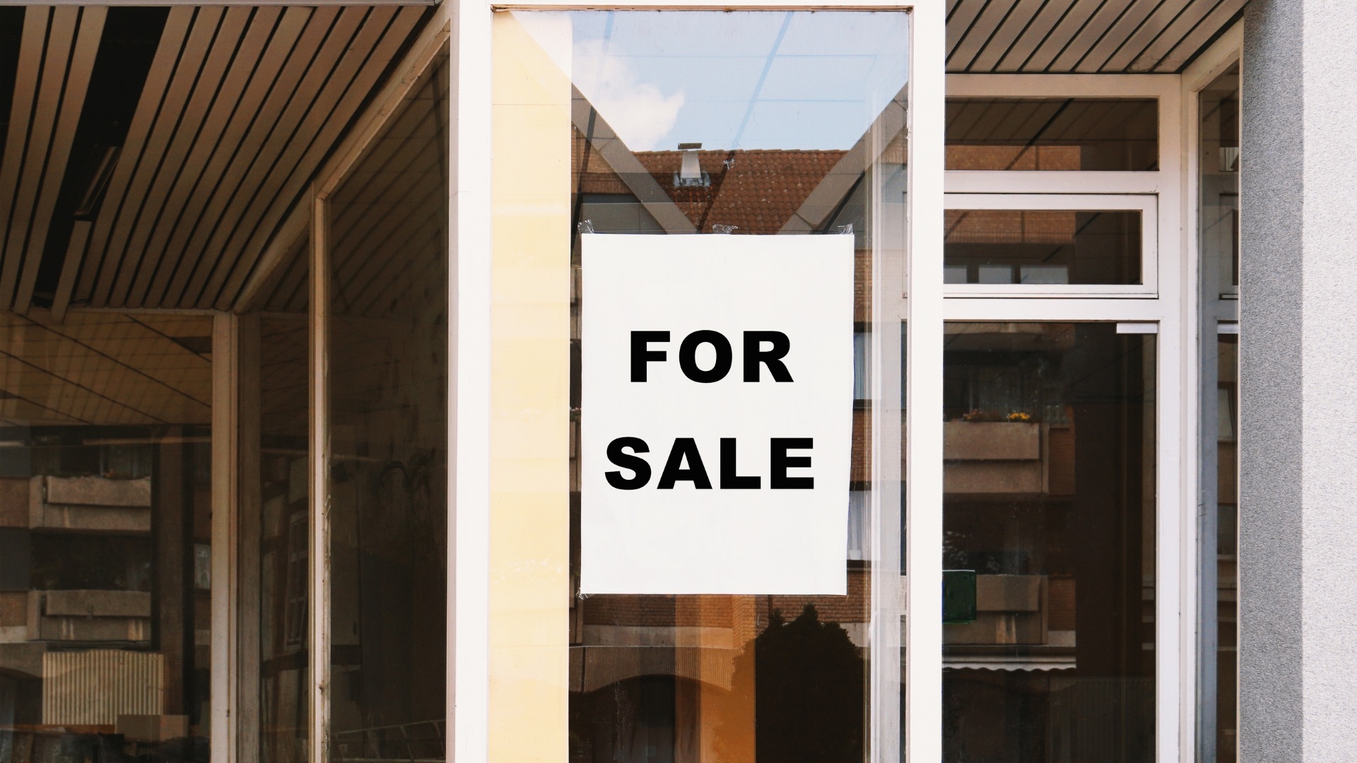 How to Effectively Use Seller Financing When Selling Your Business: A Tale of Smooth Sailing and Tranquil Waters