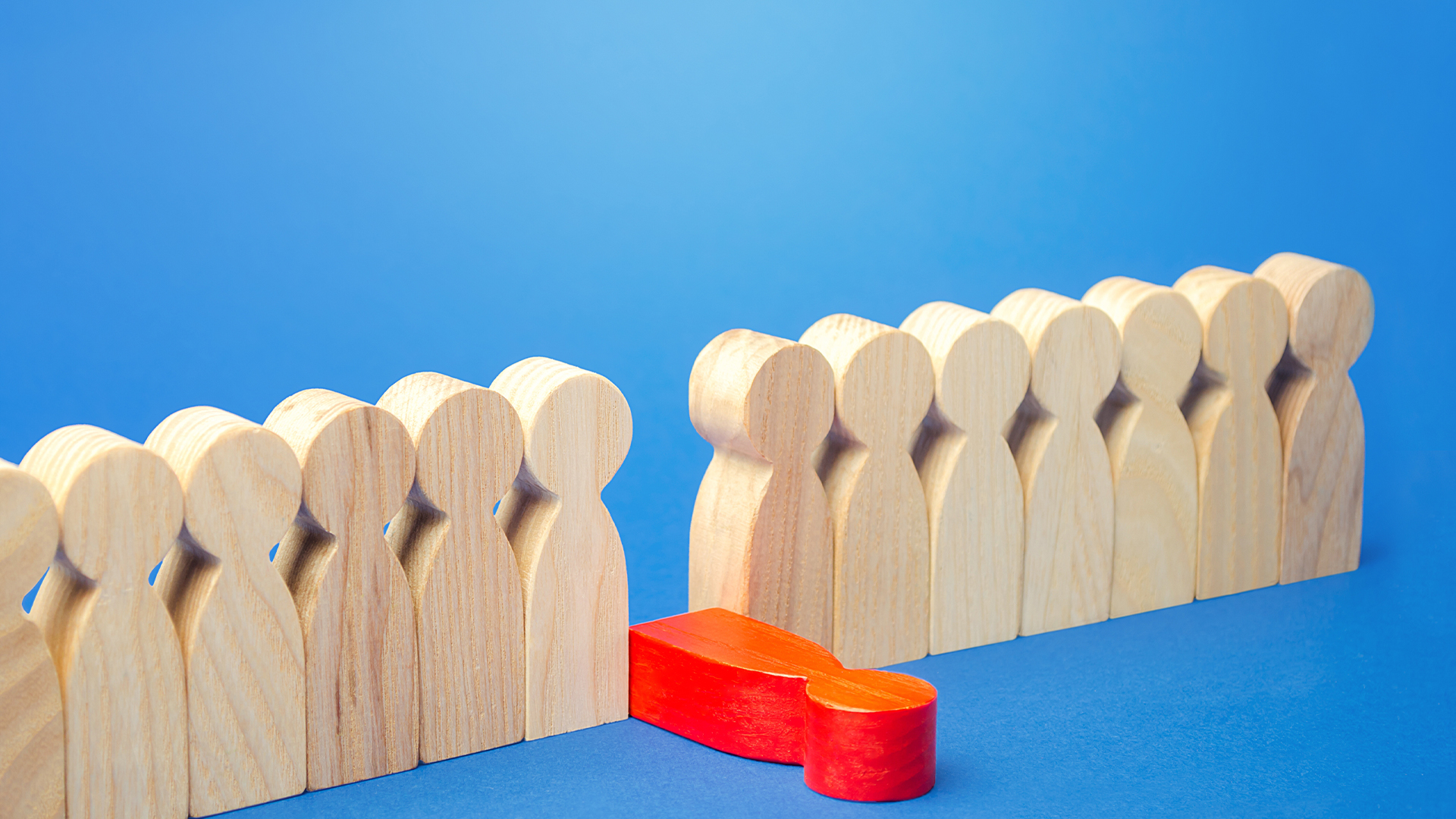 Inspect those in Authority – Essential Traits of Followers in This Economy