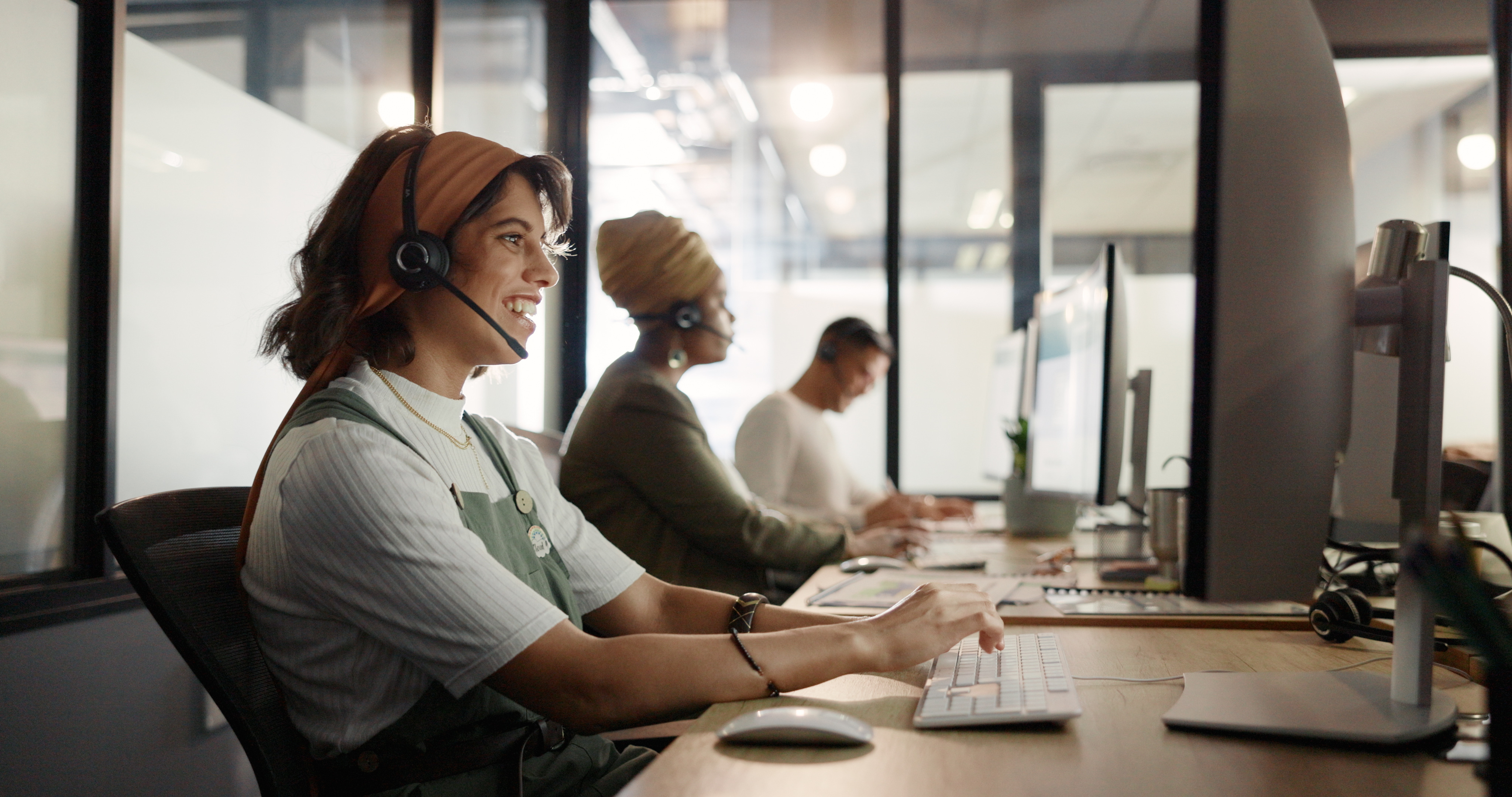 Provide Stellar Customer Service Without Breaking the Bank